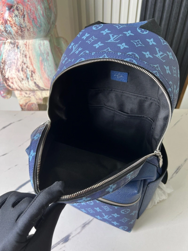 LV Backpacks 4233G-0780