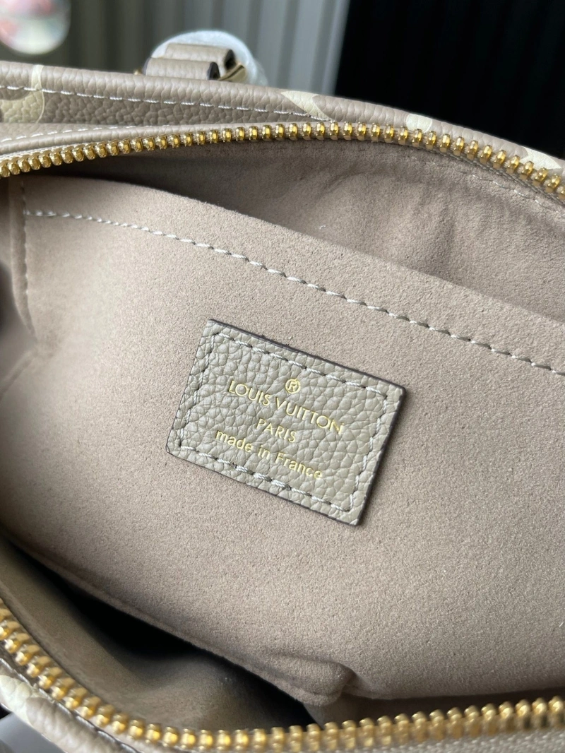 LV Shopping Bags 4233G-0808