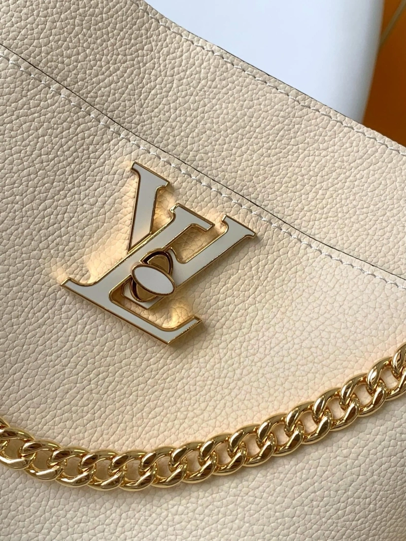 LV Shopping Bags 4233H-0030