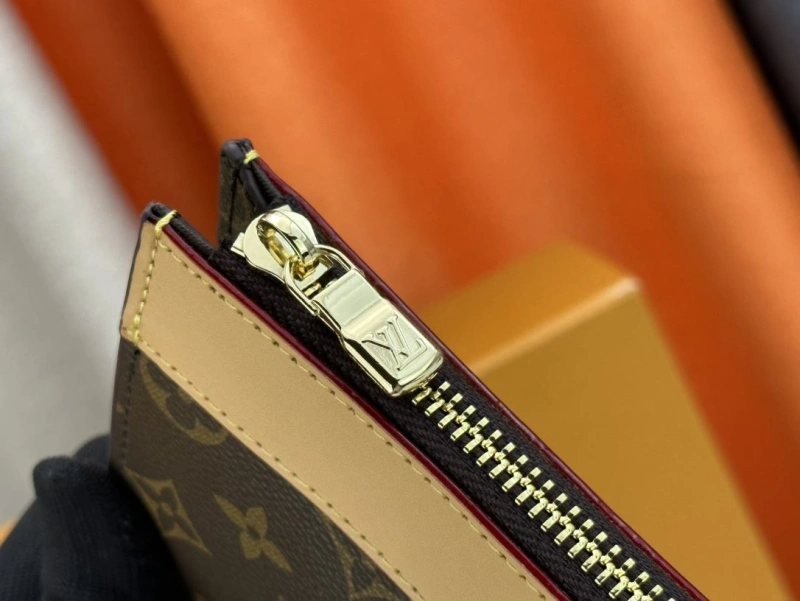 LV Clutch Bags 4233H-0451