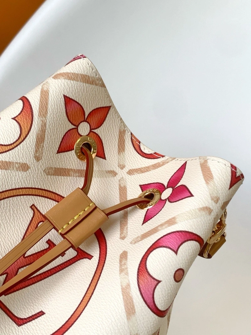 LV Bucket Bags 4233H-0600