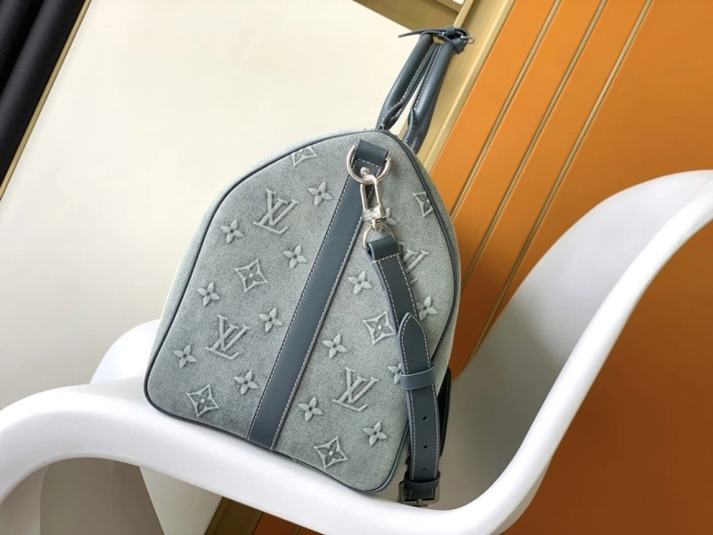 LV Travel Bags 4233H-0686