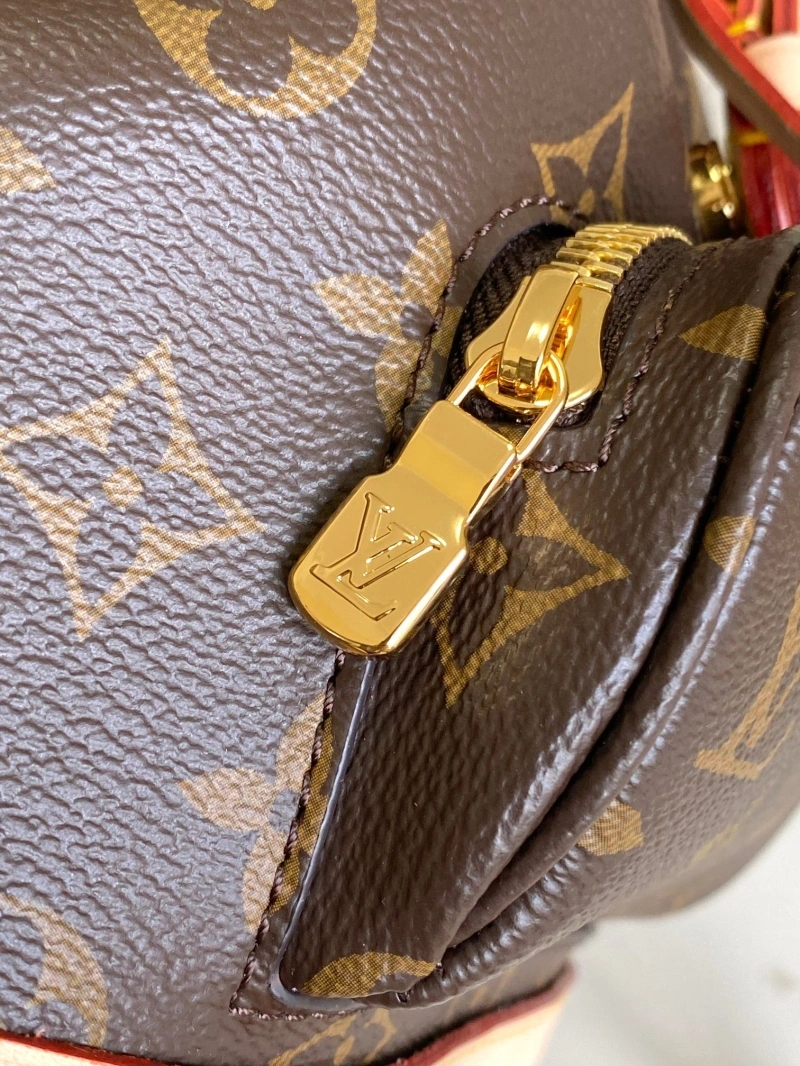 LV Backpacks 4233H-1664