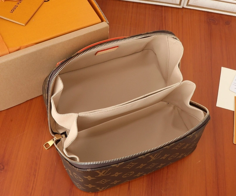 LV Cosmetic Bags 4233H-2147