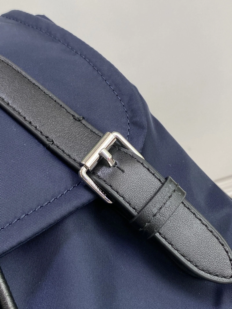 Bv*b*rry backpacks 4237f-0198