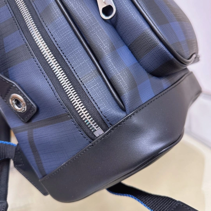 Bv*b*rry backpacks 4237f-0348