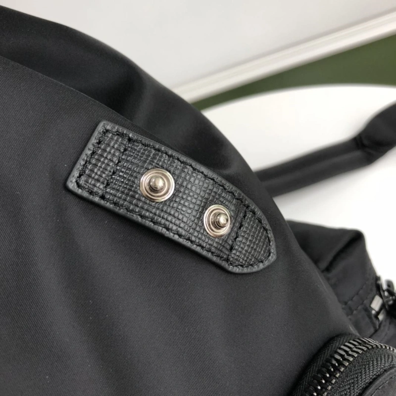 Bv*b*rry backpacks 4237f-0453
