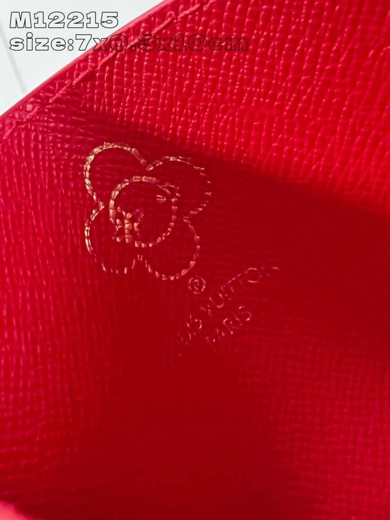 LV Wallets 4286A-0262