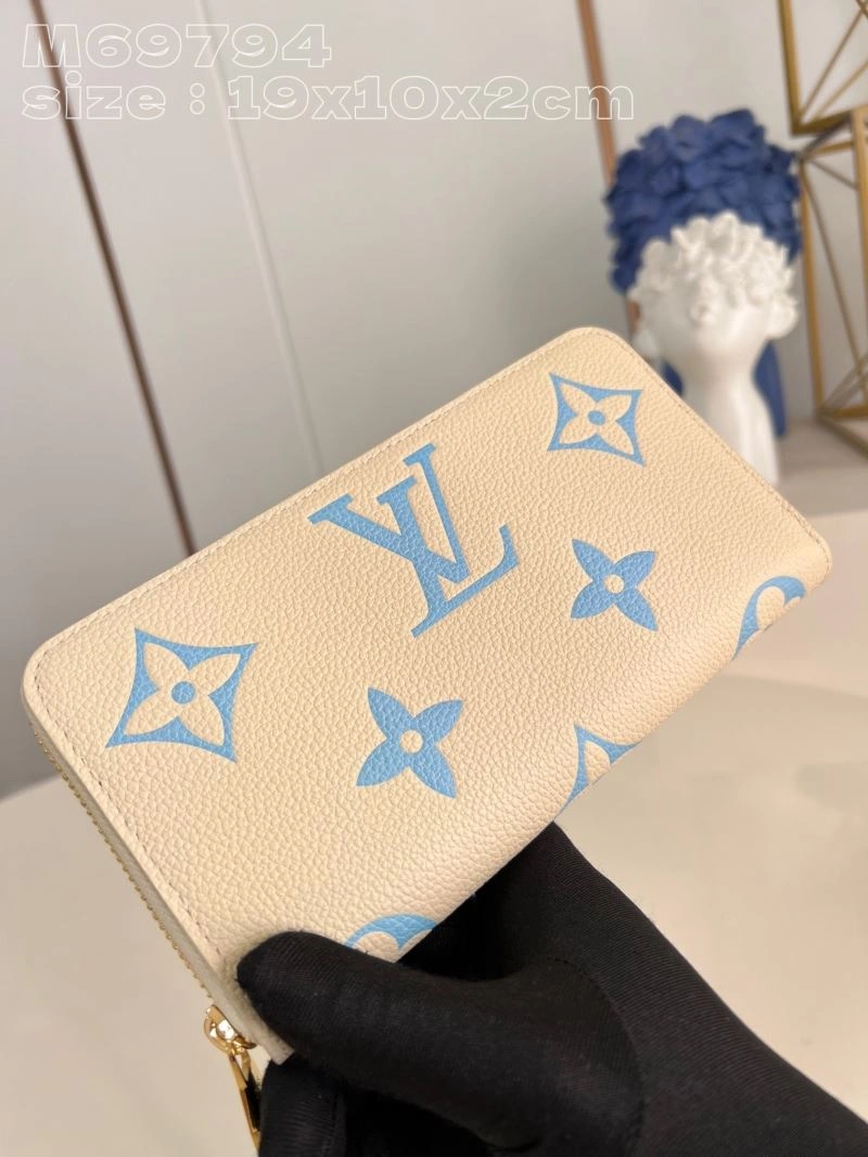 LV Wallets 4286D-0029