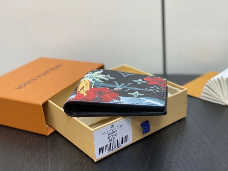 LV Wallets 4286G-0117
