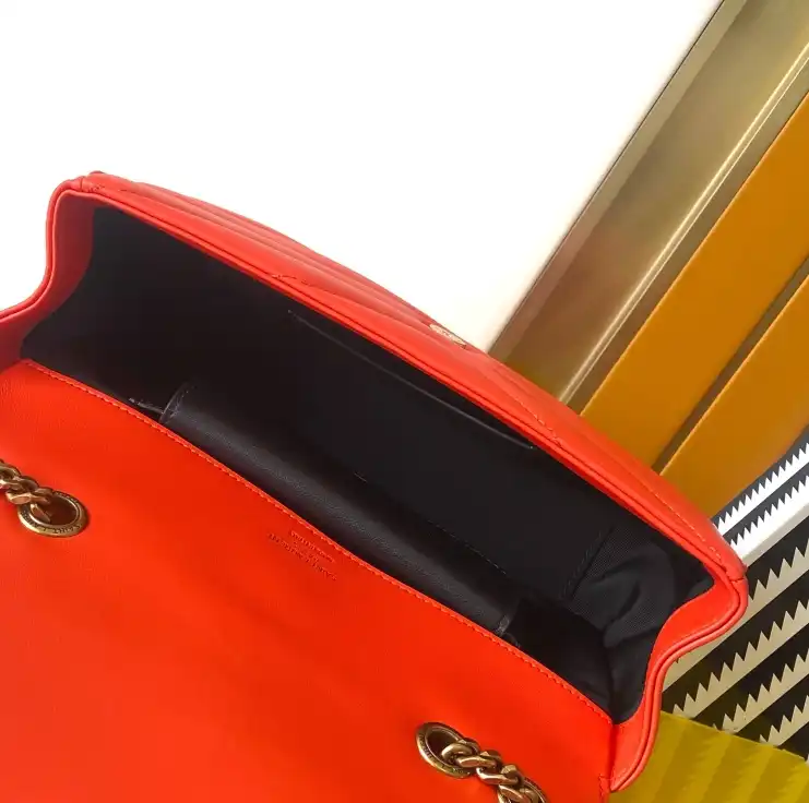 Gvc*1 top handle bags 4334b-0100