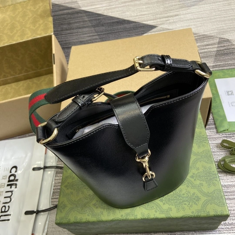 Gvc*1 bucket bags 4360c-1717