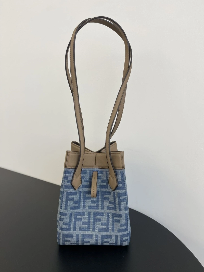 F**di shopping bags 4370-0620