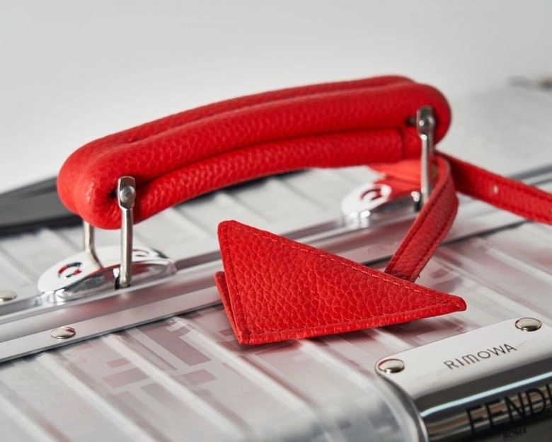 R1m0wa suitcase 4461-0130