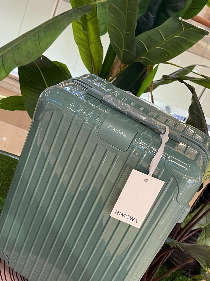 R1m0wa suitcase 4461-0164