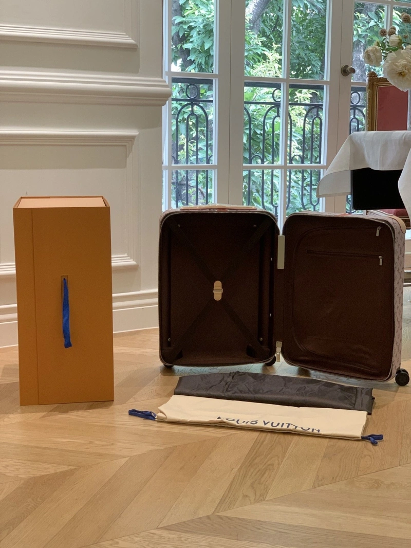 LV Suitcase 4461-0183