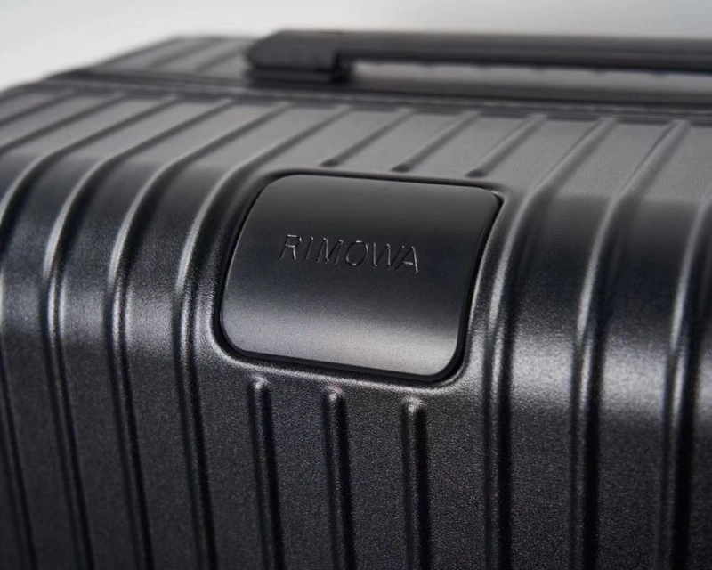 R1m0wa suitcase 4461-0284